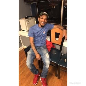 Meet your Posher, Geno